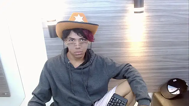 DaviidBuckx  online show from 04.28.26