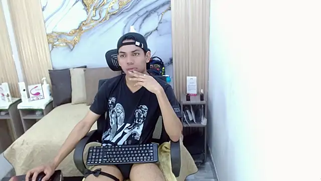 DaviidBuckx  online show from 06.03.26