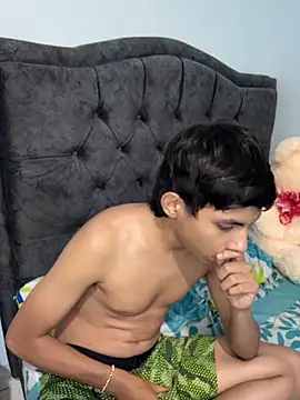 Snapshot of two_cam_latin chatting on 03.14.26 two cam latin online show from 03.14.26