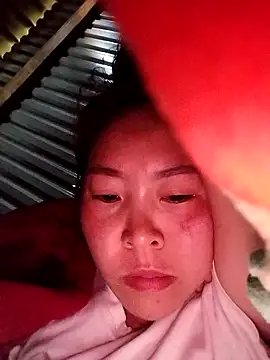 Yiyoongg online show from 02.20.26