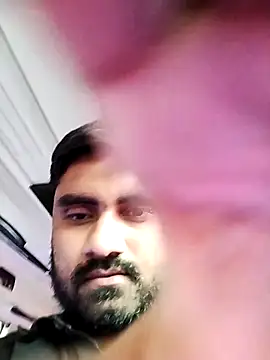 Snapshot of loyalboy_0052 chatting on 03.26.26 loyalboy 0052 online show from 03.26.26