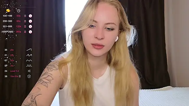 lilMelaniloveis online show from 07.30.26