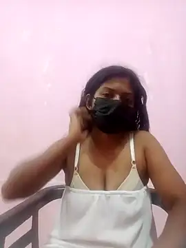 Malee S online show from 05.06.26