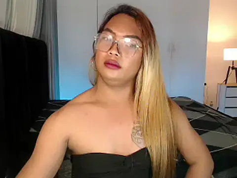 Snapshot of Ur_Sexybuttercup69 chatting on 03.10.26 Ur Sexybuttercup69 online show from 03.10.26