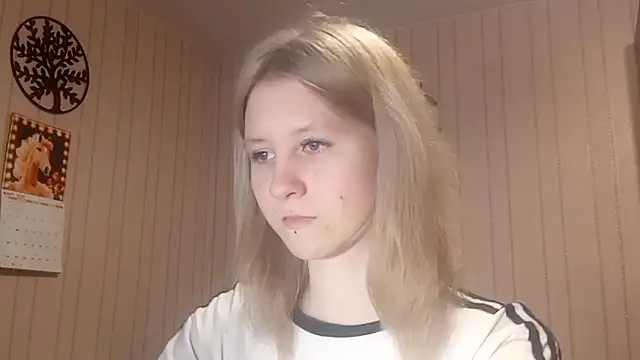 RunawayBr1de online show from 03.09.26