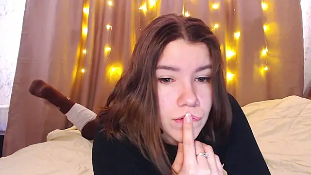 AdelMauds online show from 03.11.26