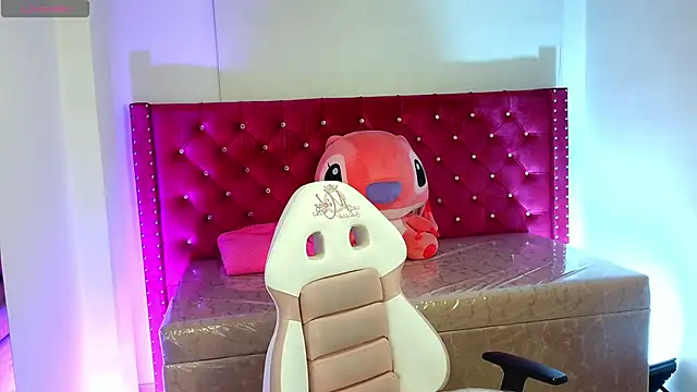 babyy nicols m online show from 05.01.26