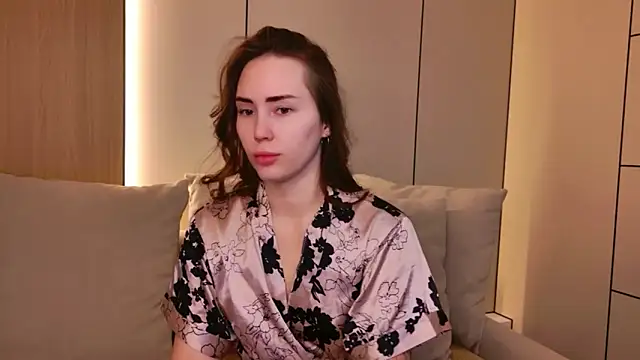 Arielle Vade online show from 03.17.26