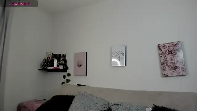 Alexaalove 1 online show from 02.24.26