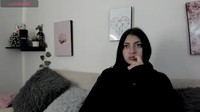 Alexaalove 1 online show from 02.27.26