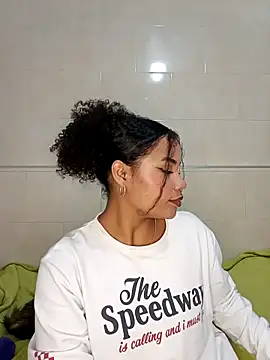 BrianaSweetxxx online show from 02.14.26