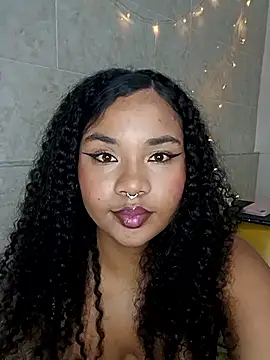BrianaSweetxxx online show from 05.12.26