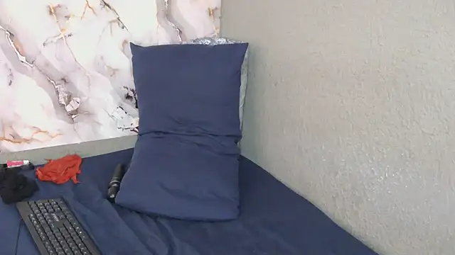 HornyBlackSlut online show from 06.13.26