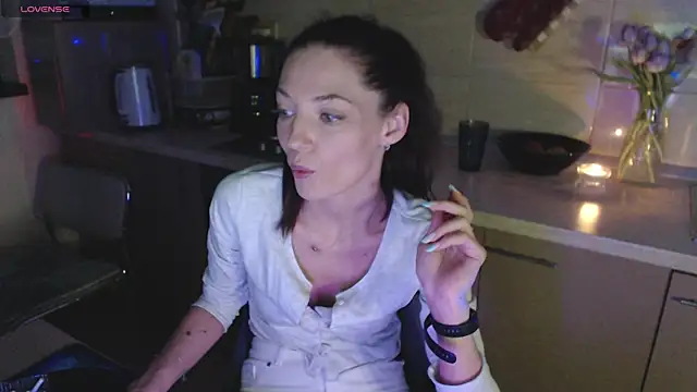 Snapshot of AyanaGrumpix chatting on 03.30.26 AyanaGrumpix online show from 03.30.26