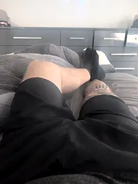 Snapshot of dave32000 chatting on 02.21.26 dave32000 online show from 02.21.26