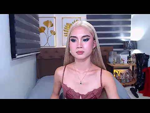 JuicyCockThea online show from 06.15.26