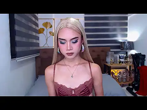 JuicyCockThea online show from 06.18.26