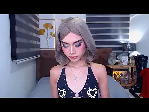 JuicyCockThea online show from 06.24.26