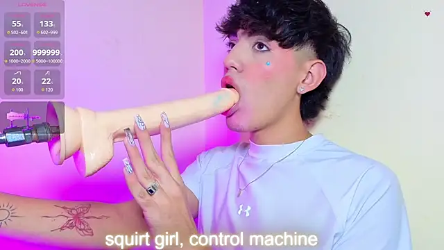 max femboy online show from 06.11.26
