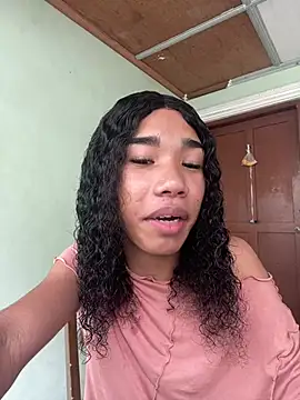 Queenoflustx online show from 08.04.26