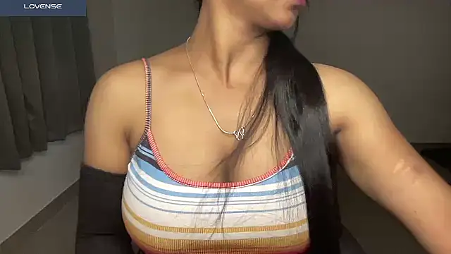 Romantic-Rascal online show from 06.28.26