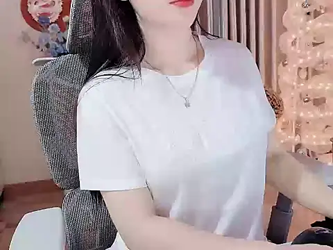 Agnelyn    online show from 04.30.26