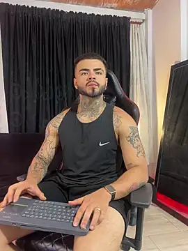 Benjii Carter1 online show from 02.26.26