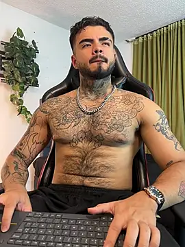 Benjii Carter1 online show from 06.25.26