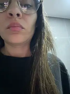 justinahallo online show from 05.08.26