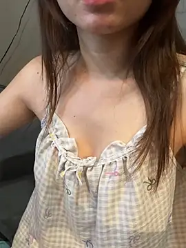 Nixie-Nixie online show from 05.21.26
