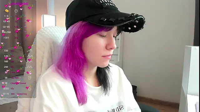 EmilyTrase online show from 06.30.26