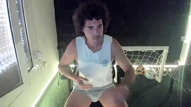 Snapshot of joaquin420_hot chatting on 06.19.26 joaquin420 hot online show from 06.19.26