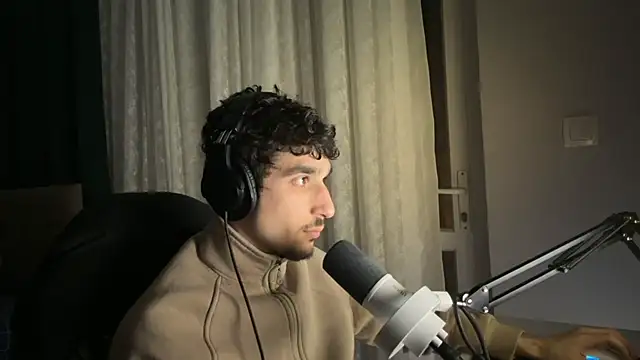 enesbabakral online show from 03.04.26