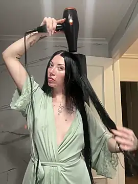 Karmenlovex online show from 04.27.26