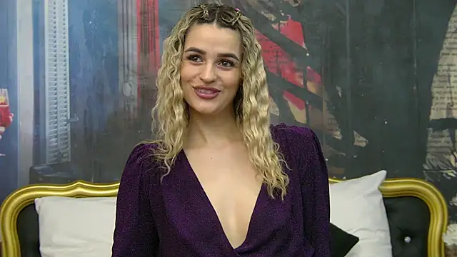 SelenaRuss online show from 02.21.26