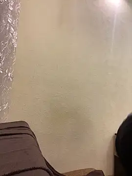 MilaKis online show from 02.12.26