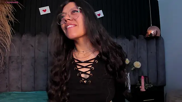 Lanadelrey 1 online show from 02.16.26