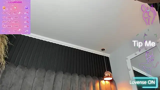 Lanadelrey 1 online show from 04.26.26
