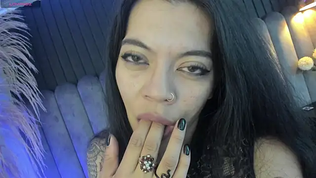 Lanadelrey 1 online show from 06.24.26