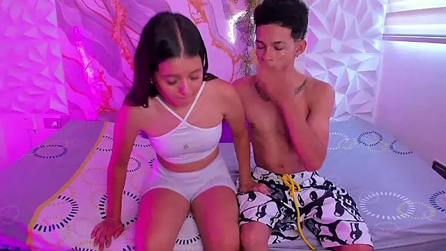 Snapshot of xqueen_of_pleasurex chatting on 02.26.26 xqueen of pleasurex online show from 02.26.26