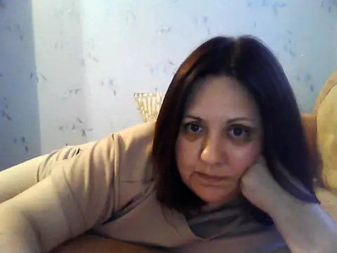 LockyCharm111 online show from 06.12.26