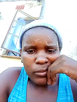 MrsTrina online show from 02.25.26