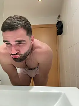 Snapshot of MitshCam chatting on 02.18.26 MitshCam online show from 02.18.26