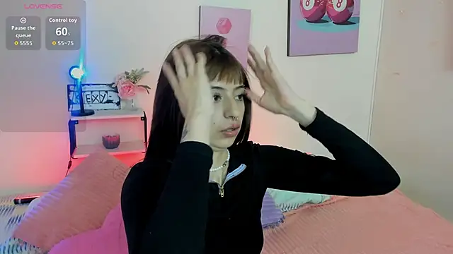 AnnyCotton online show from 06.11.26