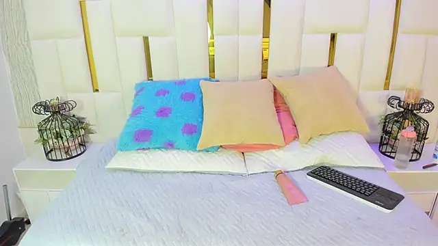 Bunny Blush1 online show from 02.14.26