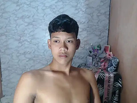 Snapshot of UrAsian_Turjak chatting on 06.19.26 UrAsian Turjak online show from 06.19.26