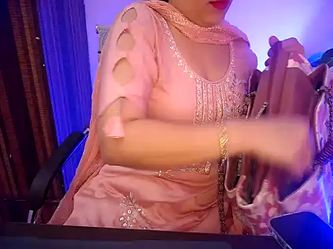  chitranshi online show from 02.21.26