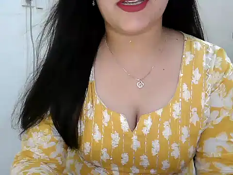  chitranshi online show from 06.18.26