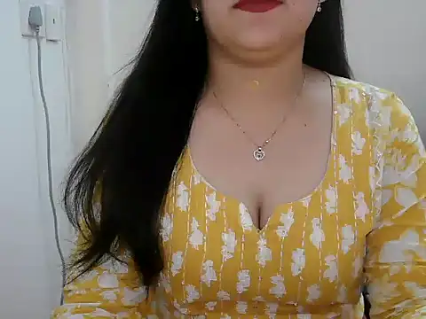  chitranshi online show from 06.25.26