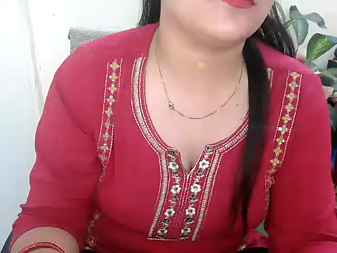  chitranshi online show from 07.21.26